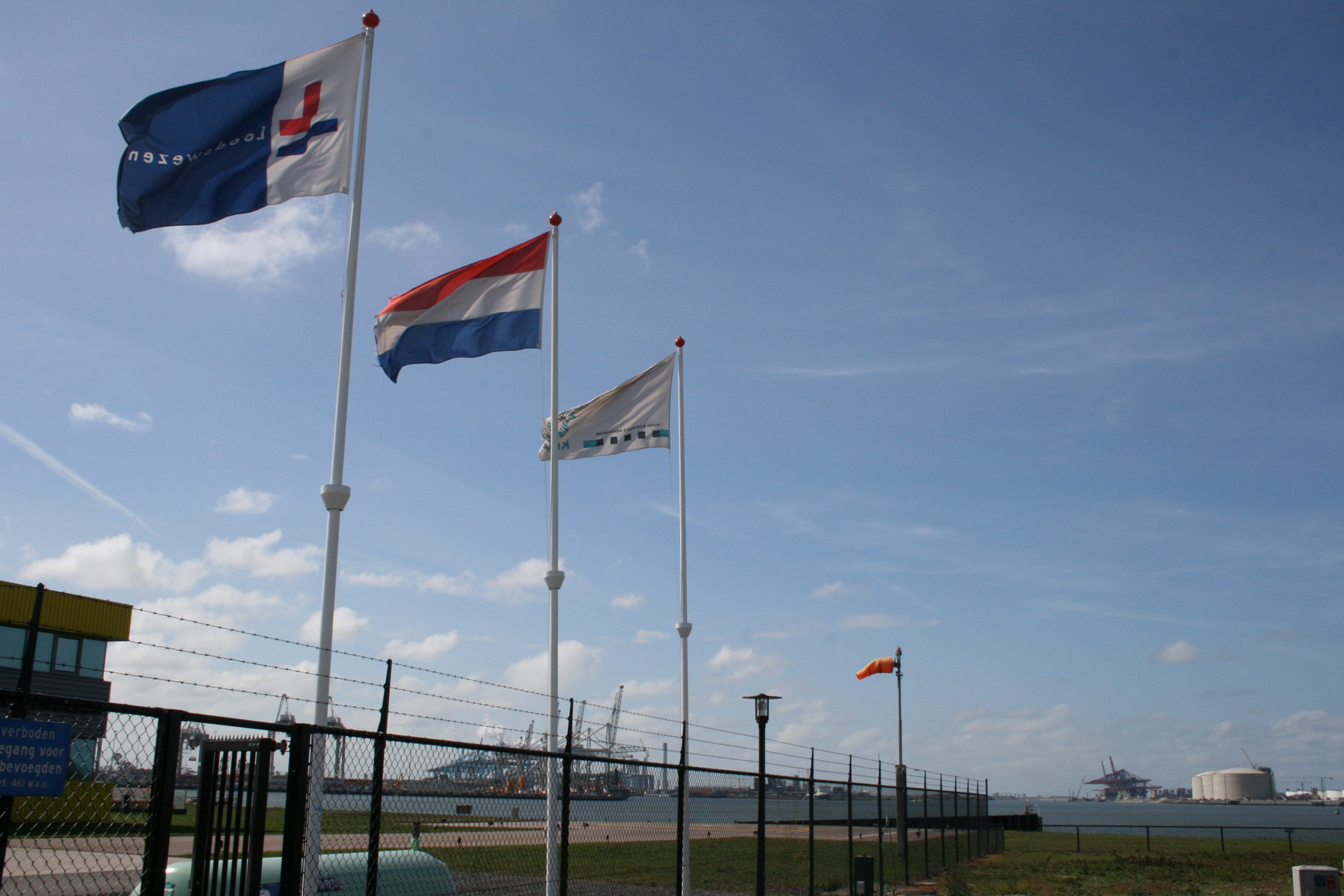 Loodswezen Rotterdam-Rijnmond Lights Up